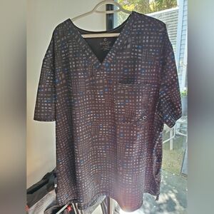 Infinity Patterned Scrub Top